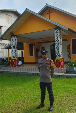 Polisi Hadir Jaga Kekhusyukan Ibadah Minggu, Jemaat di Beduai Beribadah dengan Aman dan Tenang