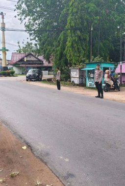 Pengamanan Pasar Juadah Ramadhan, Polres Sanggau Pastikan Aktivitas Warga Tetap Kondusif