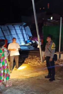 Ruko Ambruk Diterjang Pergerakan Tanah di Mukok, Kerugian Capai Rp1,5 Miliar Tanpa Korban Jiwa